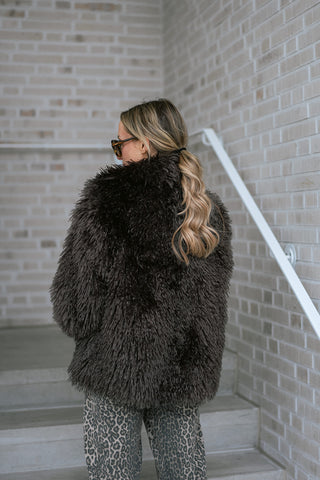 Flor Fluffy Coat Brown