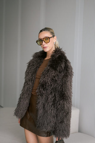 Flor Fluffy Coat Brown