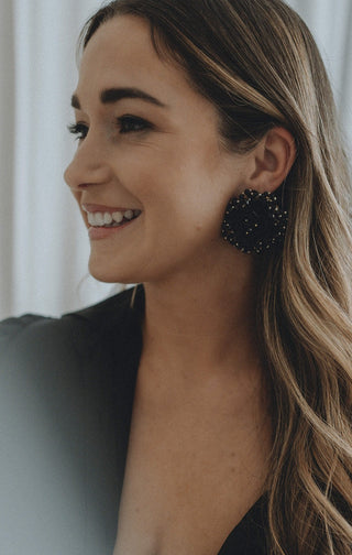 Margritte Earrings Black