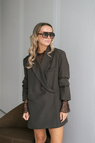 Rebekka Blazer Brown