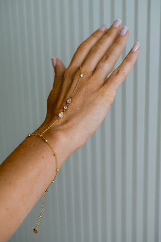 Elune Handchain Gold