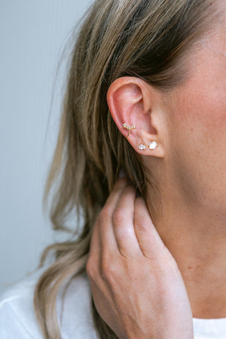 Veloura Earcuff triple Gold