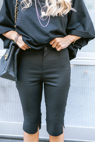 Caprise Capri Pants Black