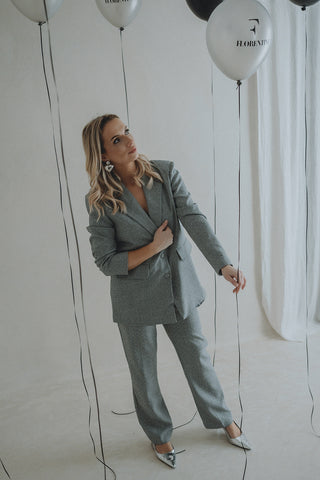 Elenora Suit Grey