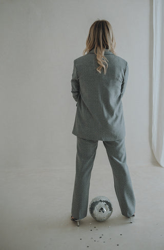 Elenora Suit Grey