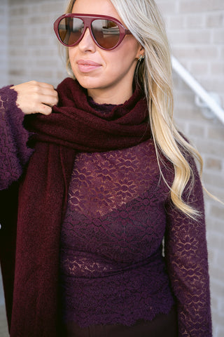 Elias Lace Top Burgundy
