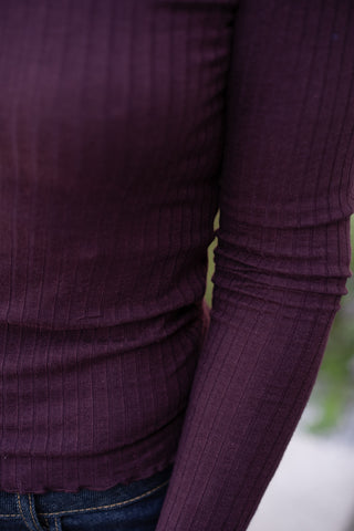Fransiska High Neck Top Bordeaux