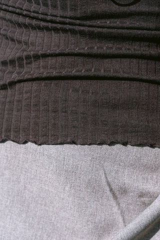 Fransiska High Neck Top Brown
