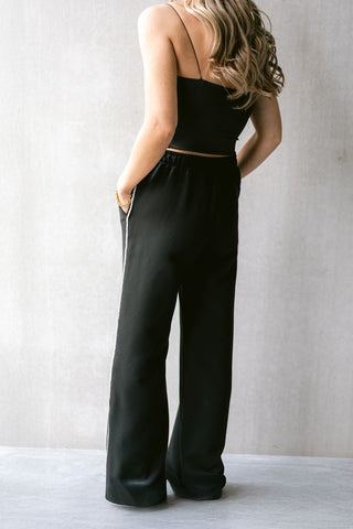 Giraud Diamond Suit Black