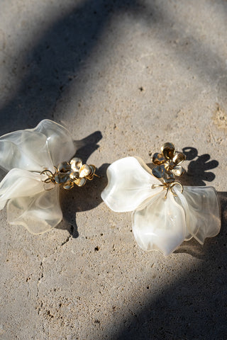 Magnoli Earrings Beige