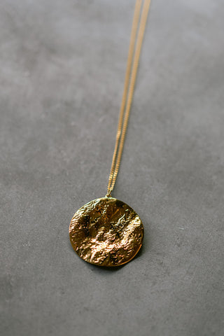 Mary Necklace Gold
