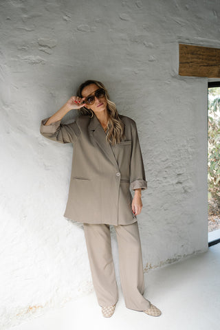 Oxford Suit Taupe
