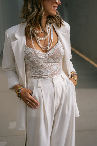 Peonia Lace Body White