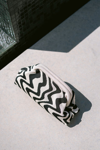Pochette zigzag Black Ecru