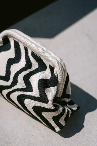 Pochette zigzag Black Ecru