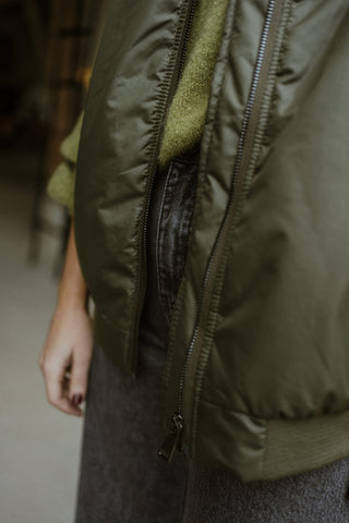 Steeve Sleeveless Bomber Green