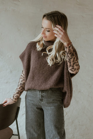 Loïc Poncho Knit Brown