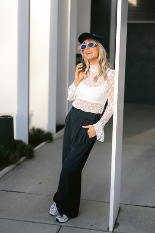 Velcy Lace Top Cream