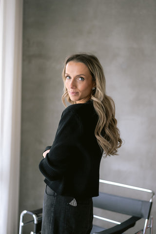 Venance Cropped Knit Black